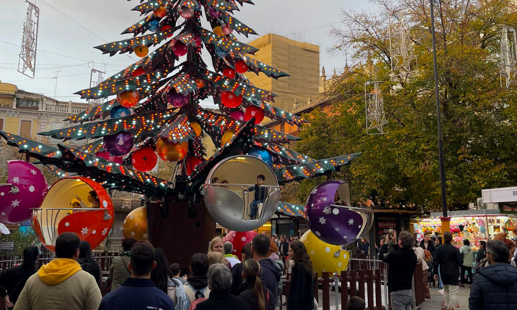 La Navidad en Granada con la Catedral y sus mercadillos navideños