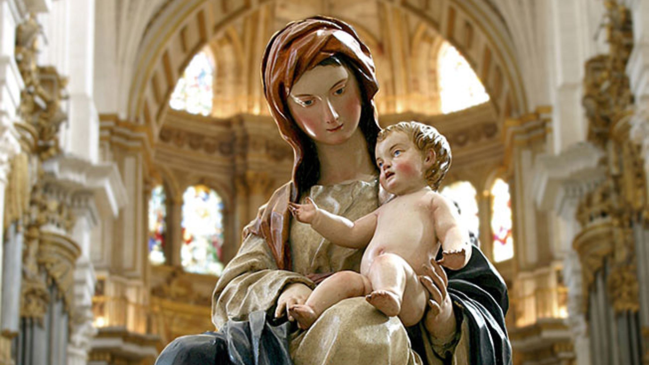 Ruta de la Belleza: 5 representaciones de la Virgen María que no te puedes perder en Granada